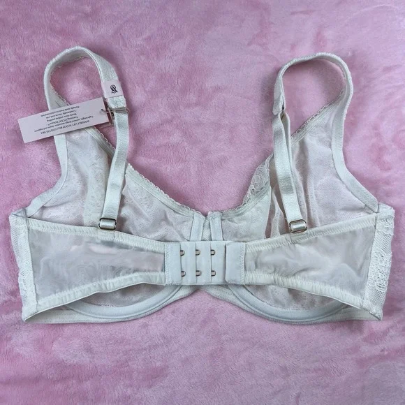 Victoria's Secret Dream Angels Lace Unlined Balconette Bow Bra White 34DD NWT - Picture 2 of 5